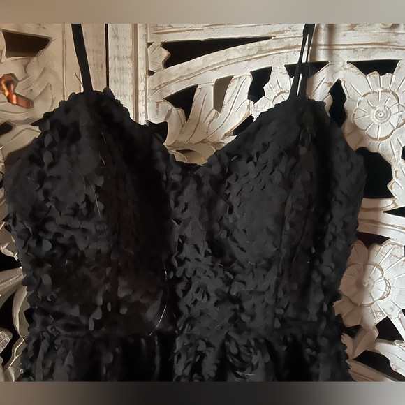 H&M 3D flower dress - Picture 2 of 5